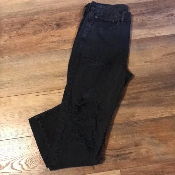 American Eagle Black Distressed Jeans - Picture 4 of 7